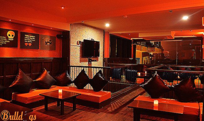 10 Best Party Destinations In Delhi Bulldogs Hauz Khas Village