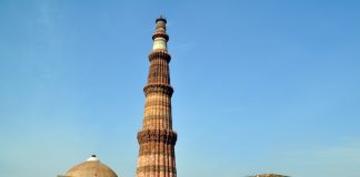 10 Perfect Destinations Around Delhi For Perfect Monsoon Breaks QUTB MINAR
