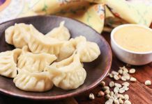 20 Famous Places to Eat Best Momos in Delhi Tee Dee