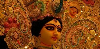 Delhi Navratri Special: Bengali Style Durga Puja, Celebration And Pandals At Chittranjan Park Durga Puja Celebration at CR Park