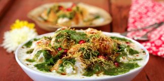 Foodies Special: Places Offering Street Food In Bangalore! Sri Sairam’s Chats and Juice