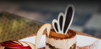 Top Places In Delhi For Delightful Christmas Day Brunch Tonino