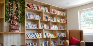 Reading Cafes In Bangalore For True Bookworms Dialogues Cafe