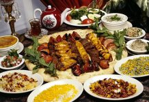 5 Iconic Iranian Restaurants in Mumbai you Cannot Miss Featured Image