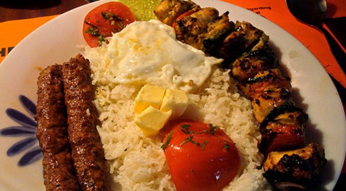 9 Best Eateries In Kolkata You Must Visit To Explore Its Food Culture Peter Cat