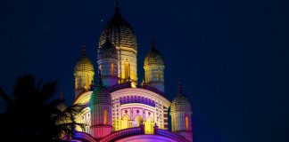 10 Temples In Kolkata: You Will Be Surprised To Know The Importance Of These Holy Places Dakkshineswar Kali Temple