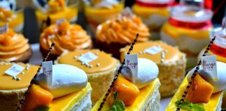 10 Heritage Eat-Out Destinations In Kolkata Must Be Given A Try Flurys