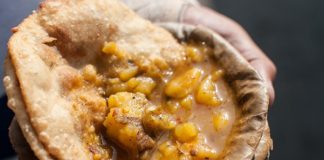 20 Dishes You Must Try When In Kolkata Kachorik