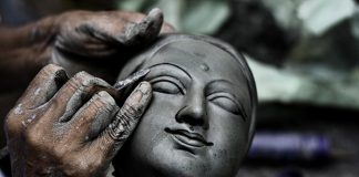 15 Tourist Spots One Must Visit In Kolkata Kumartuli