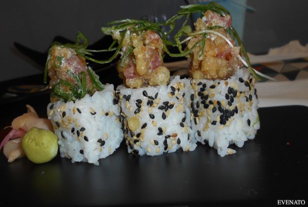 Maki Roll With Crunchy Tuna