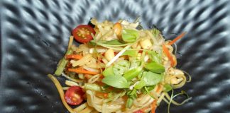 Review: The Blue At Pali Hills, Mumbai Is A Haven For Japanese And Thai Food Lovers Papaya Salad