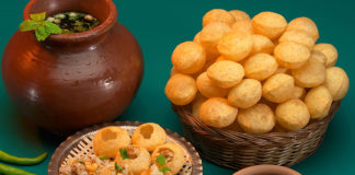 Try Pani Puri In The Best Places In Chennai Cover Image