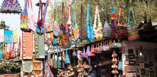 Dilli Haat: This Exotic Bazaar In Delhi Will Make You Fall For Its Food & Craft dilli-haat