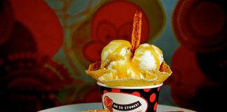 Oh So Stoned In Carter Road, Mumbai Serves Cold Stone Ice Cream Cold Stone Ice Cream