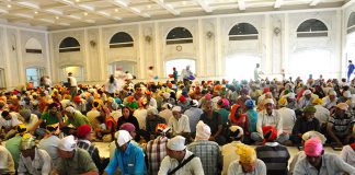 When In Delhi Langar At Bangla Sahib Gurudwara Shall Not Be Given A Miss! Langar At Bangla Sahib Gurudwara