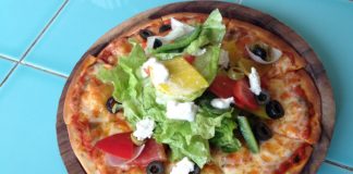 7 Vegan Restaurants In Delhi That Have The Potential To Impress Even An Ardent Non-Vegan! Rose Cafe