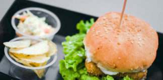 Stellar Foodtrucks In Noida To Treat You Every Evening Being Truckers