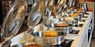 Wow! Cosmo Restaurant At Golden Galaxy, Faridabad Is Serving Buffet At Rs. 399 Only! Buffet At Cosmo