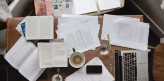 5 Simple Changes To Make For A Healthy Routine If You Spend 8 Hours In Office Cover Image