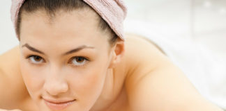 5 Simple Ways To Achieve Glowing Skin That Are Free Of Cost! Cover Image