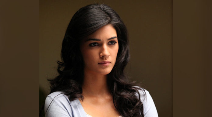 If You Say These Things To A Delhi Girl, Then Only God May Save You! Delhi Girl